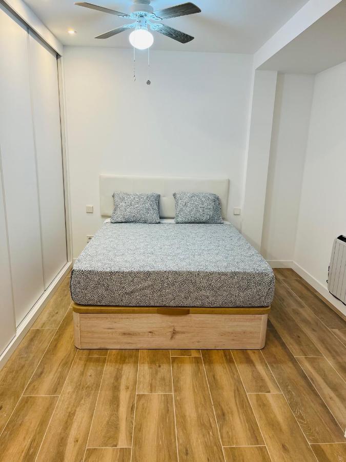 Bernabeu/ C.Universitaria Apartments Madrid Ngoại thất bức ảnh