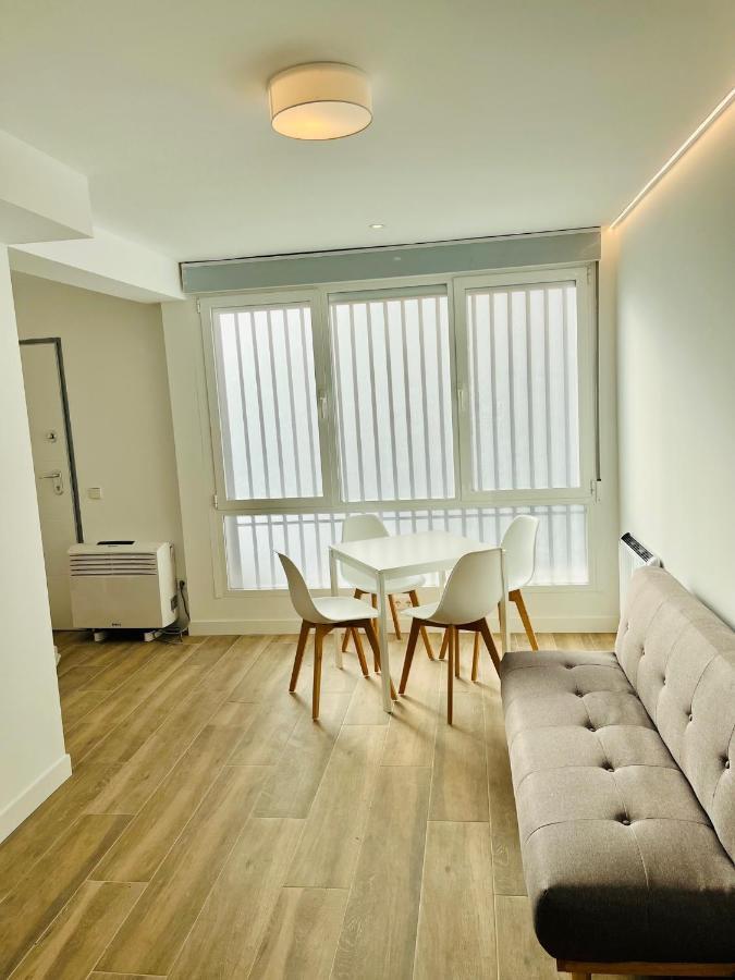 Bernabeu/ C.Universitaria Apartments Madrid Ngoại thất bức ảnh