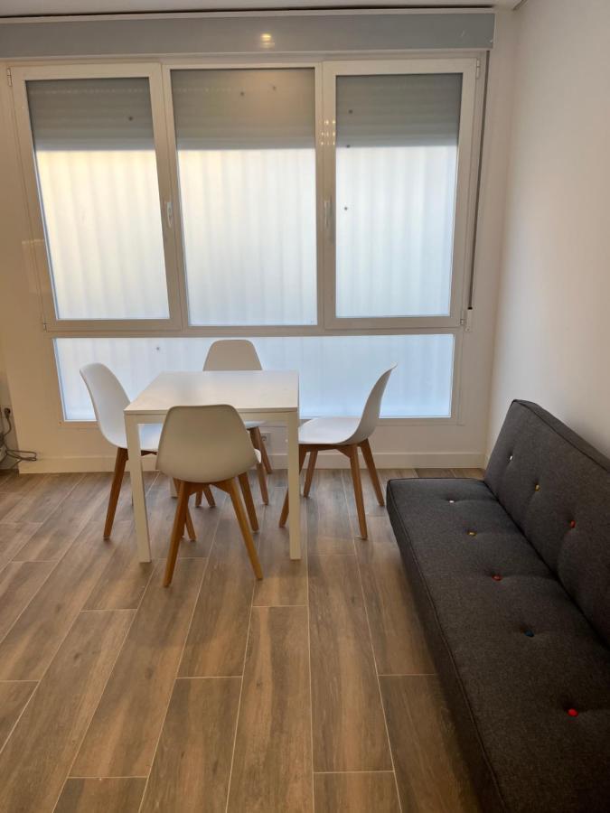 Bernabeu/ C.Universitaria Apartments Madrid Ngoại thất bức ảnh