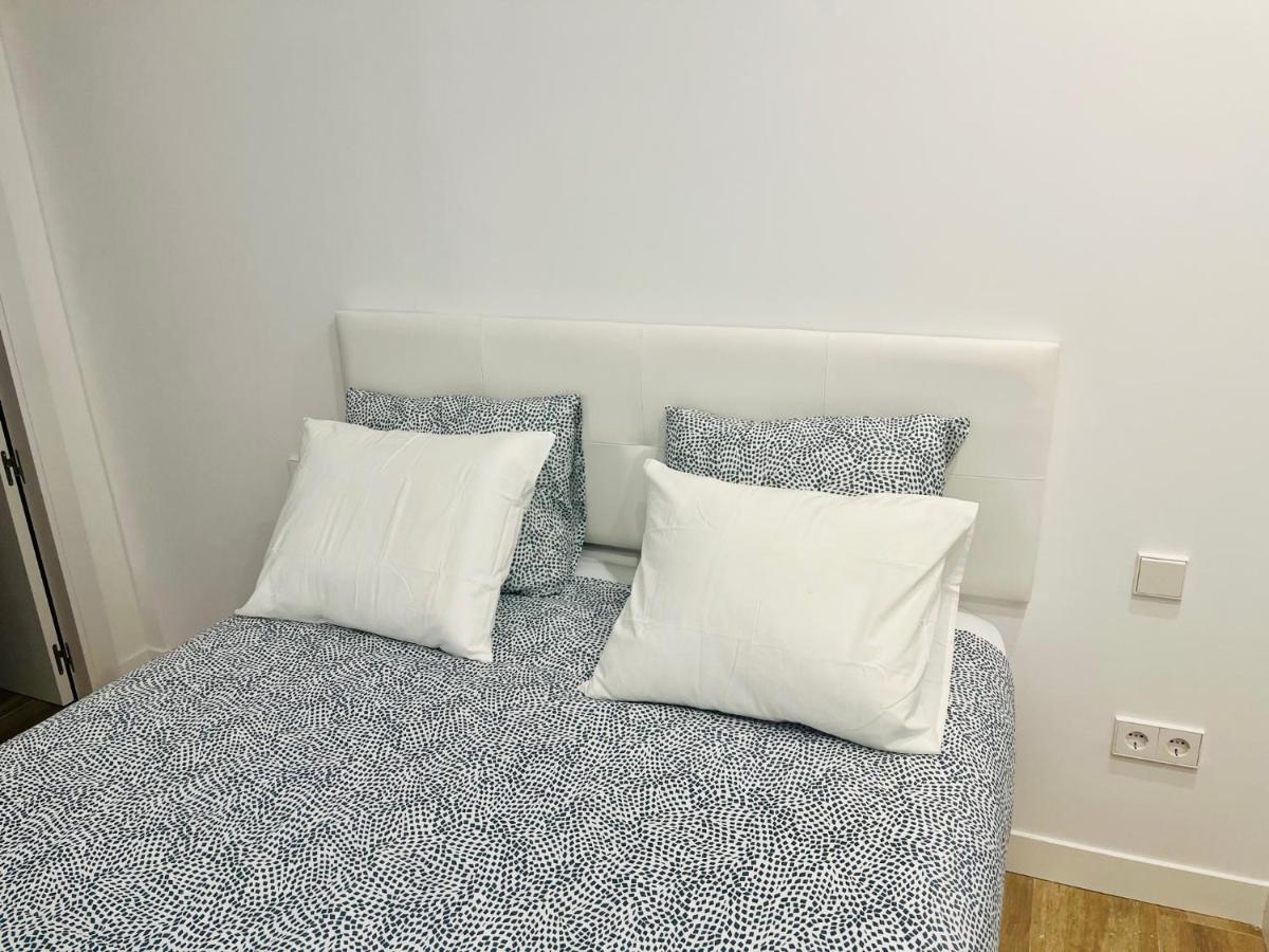 Bernabeu/ C.Universitaria Apartments Madrid Ngoại thất bức ảnh