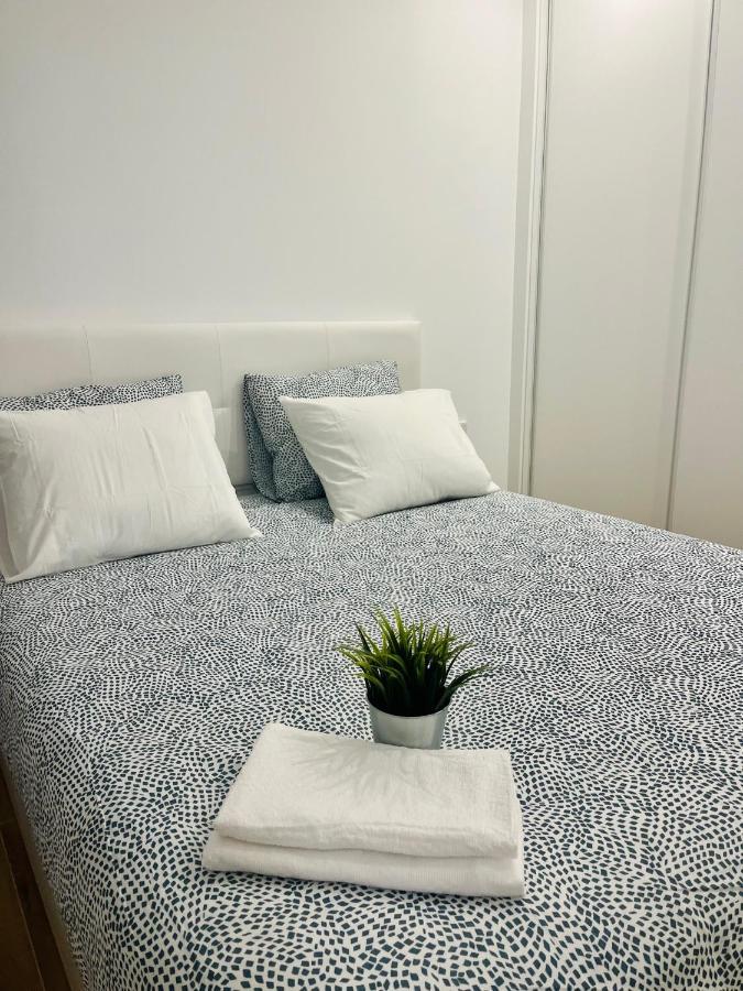 Bernabeu/ C.Universitaria Apartments Madrid Ngoại thất bức ảnh